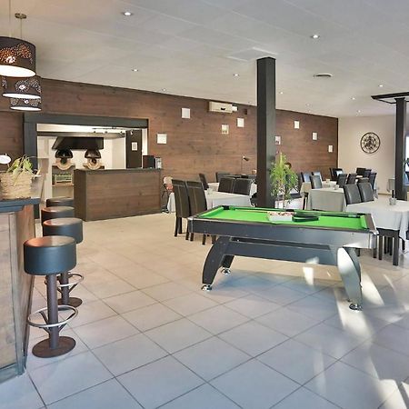 Hotel Restaurant Gite Les Lavandins Saint-Christol  Exteriör bild