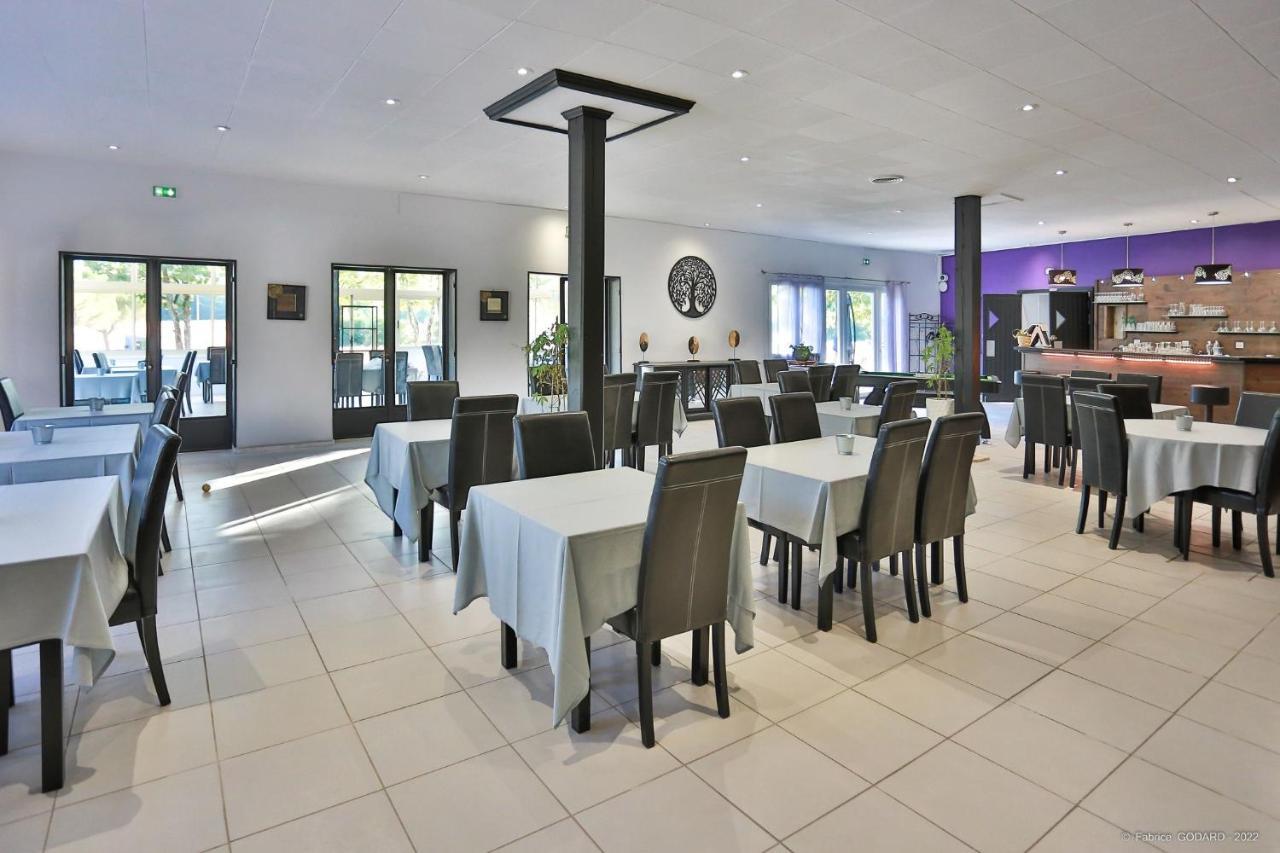Hotel Restaurant Gite Les Lavandins Saint-Christol  Exteriör bild